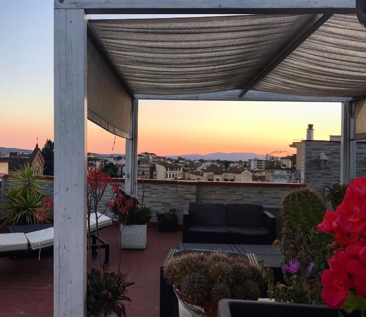 Panoramic Luxury Little Penthouse Apartment Florence Phòng bức ảnh